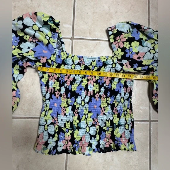 Free People Ariana Smocked Floral Puff Sleeve Smocked Top - Picture 9 of 14